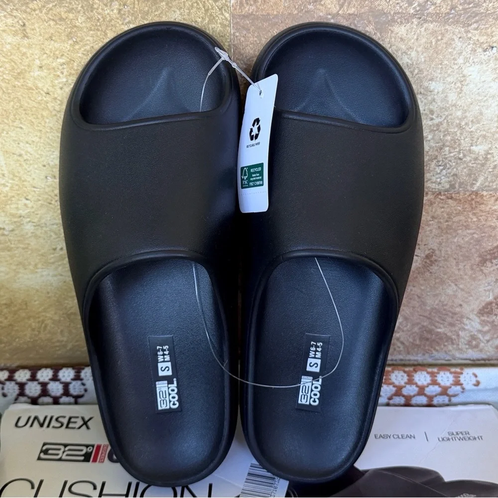 NEW 32 Degrees Unisex Cushion Slide Black Sandals Size S Women’s 6-7 | Men’s 4-5